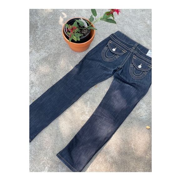 True Religion Jeans Y2K Low Rise Straight Dark Wash Boot Cut Flap Pockets Sz 26 - Picture 9 of 11